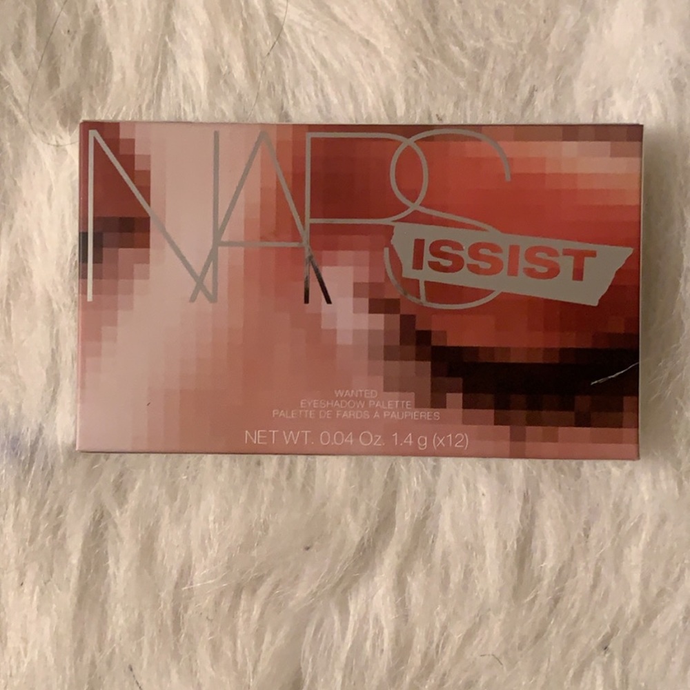 Narsissist eyeshadow palette
